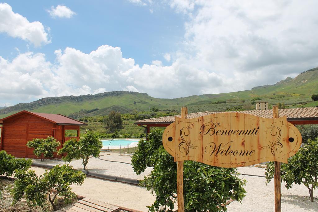 Tenuta Lanza Il Mulino Acquaviva Platani Eksteriør bilde