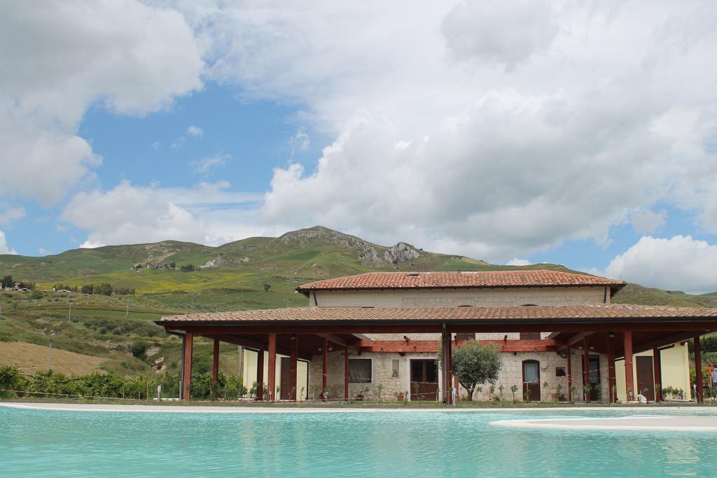 Tenuta Lanza Il Mulino Acquaviva Platani Eksteriør bilde