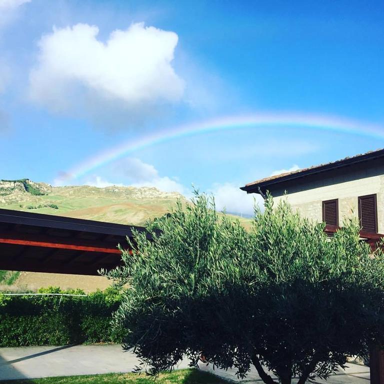 Tenuta Lanza Il Mulino Acquaviva Platani Eksteriør bilde